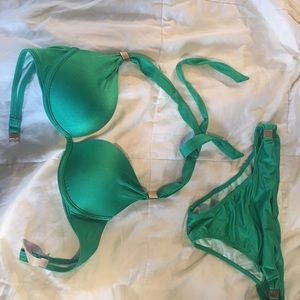 Victoria Secret green bombshell bikini set